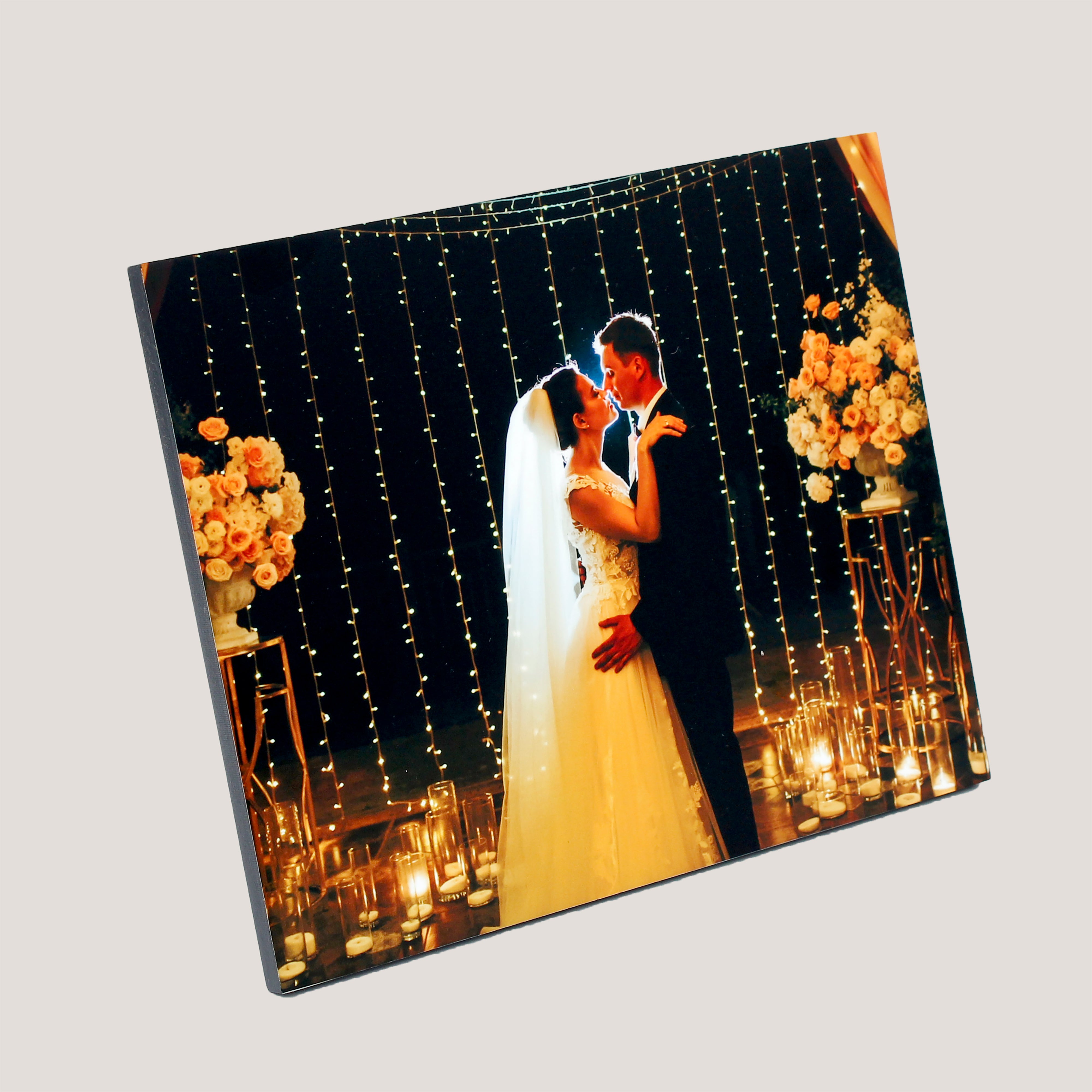 Side view of Peleman 8x10 Wood Panel showing slim profile and smooth black edges