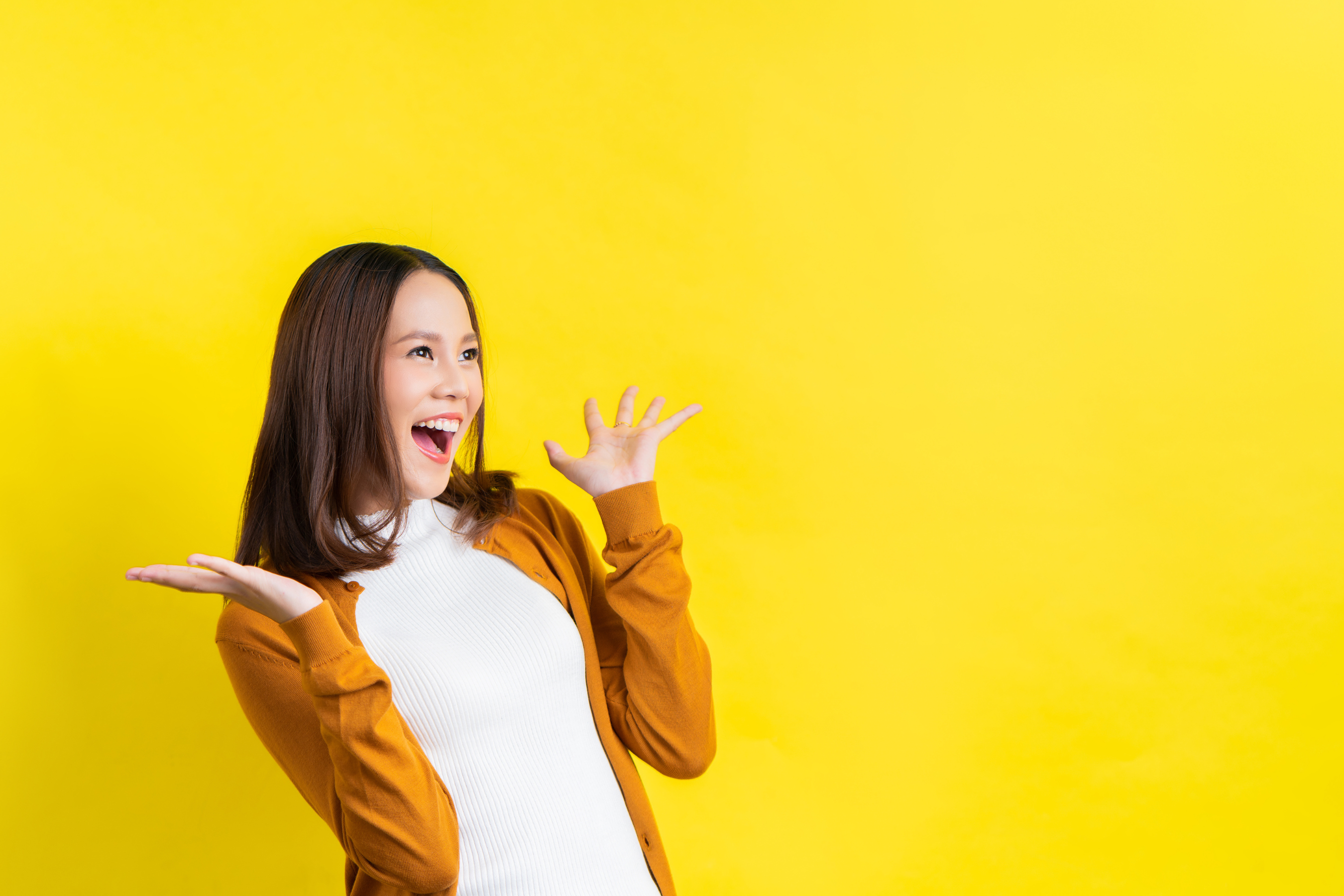 Peleman Print In Starter Kit with sublimation printer, heat press, and supplies for personalized products.