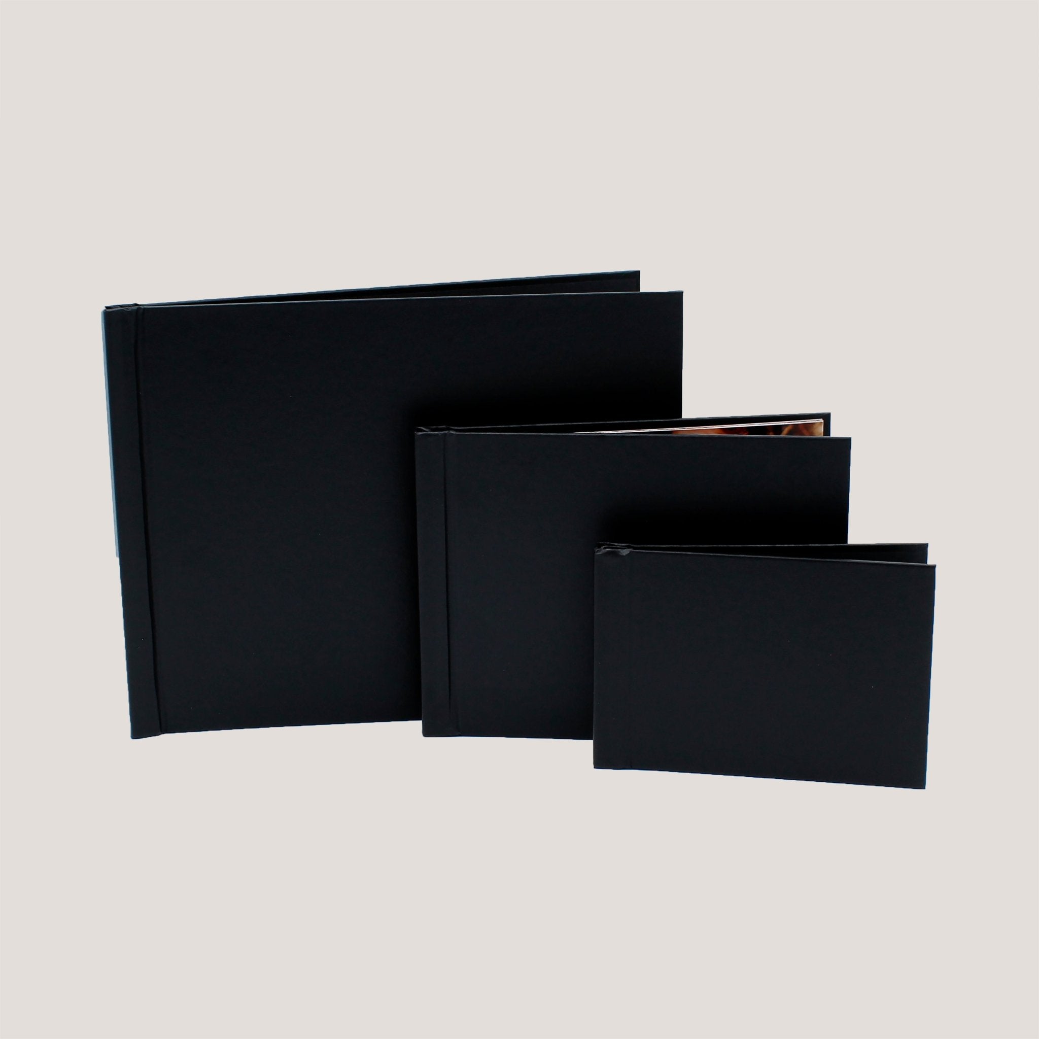 Eco Black Clamp Binding Photobooks - Peleman Industries Inc. - 4x6 inch - No Window -