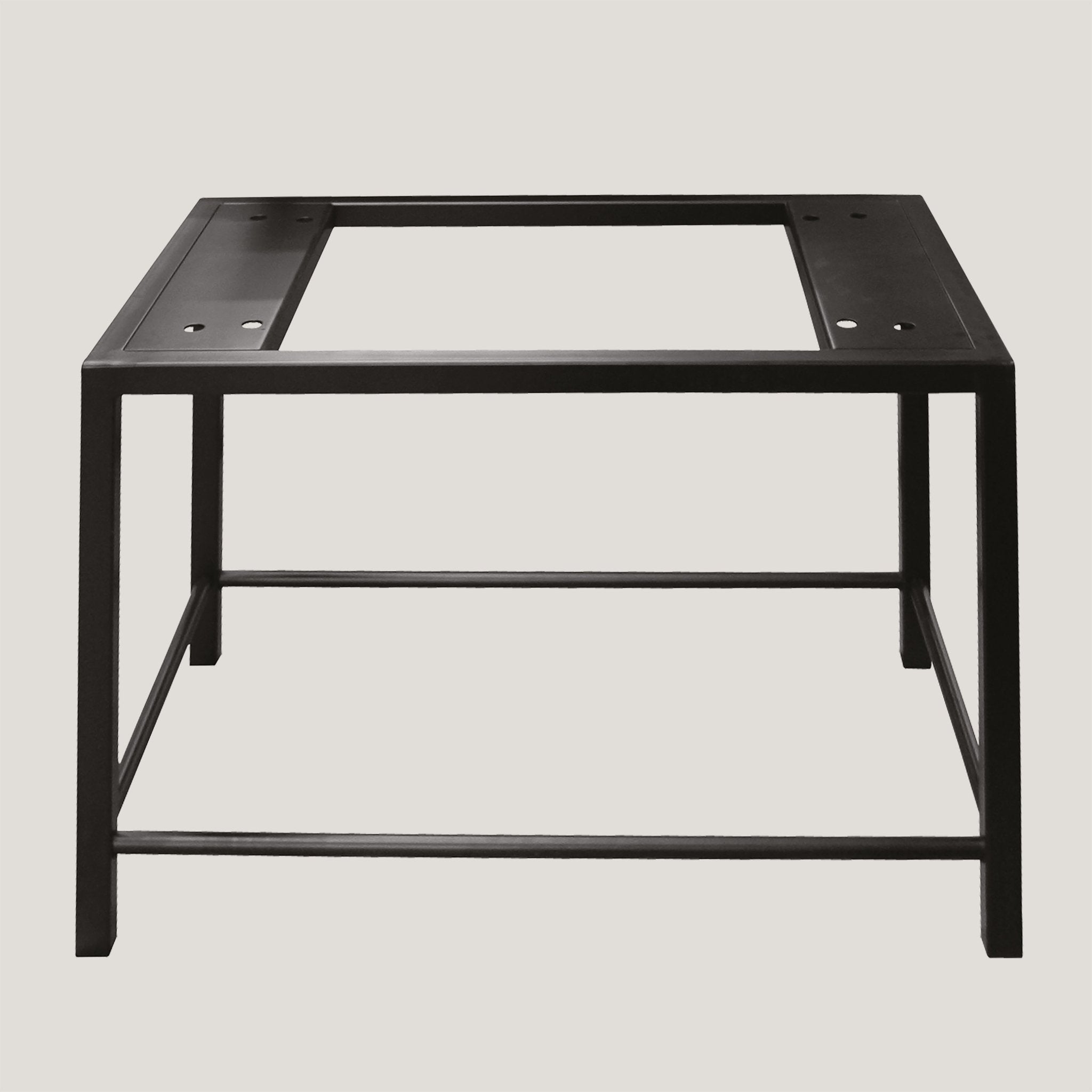 Table for Case Maker 650 - Peleman Industries Inc. -
