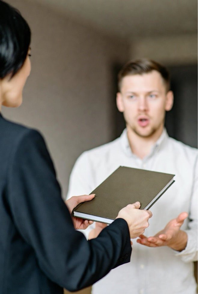 How to Craft a Real Estate Listing Presentation Book That Wins Clients - Peleman Industries Inc.