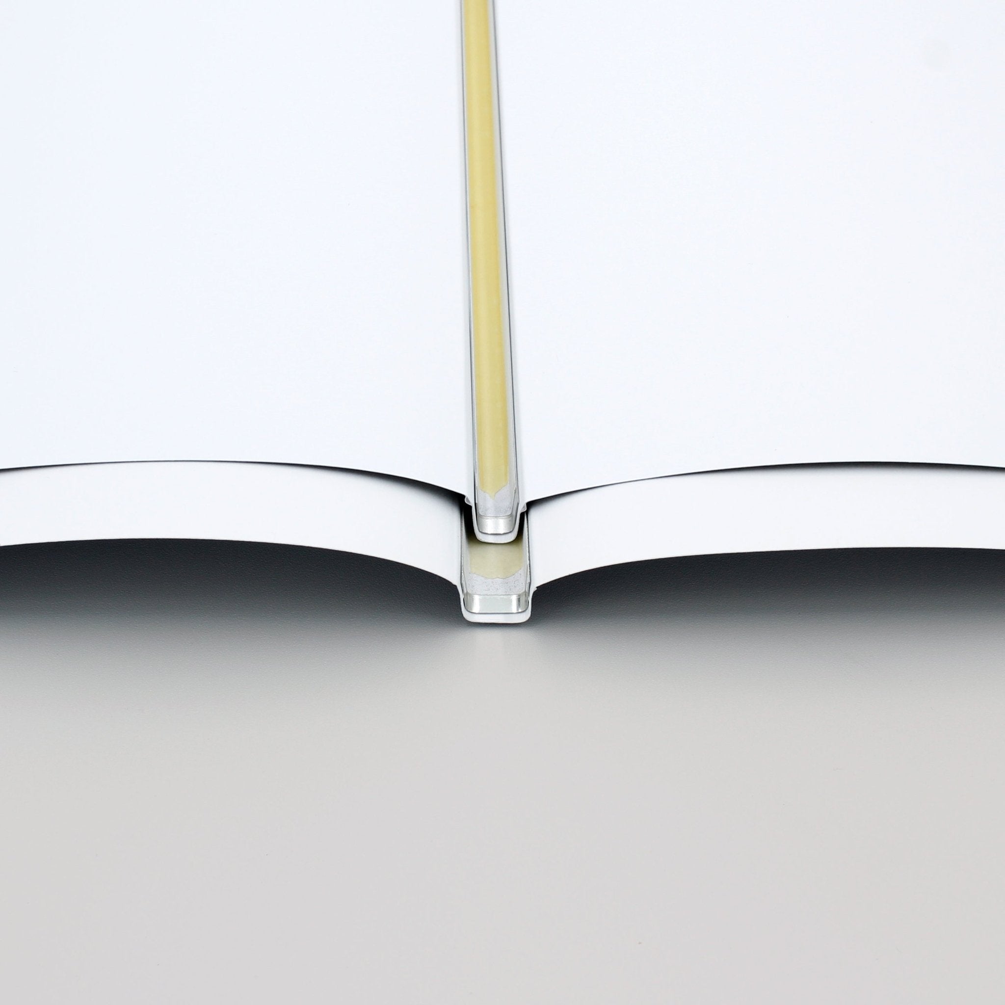 Lay Flat Standard Softcovers - Peleman Industries Inc. - Black - 30 (Spine 40) - 