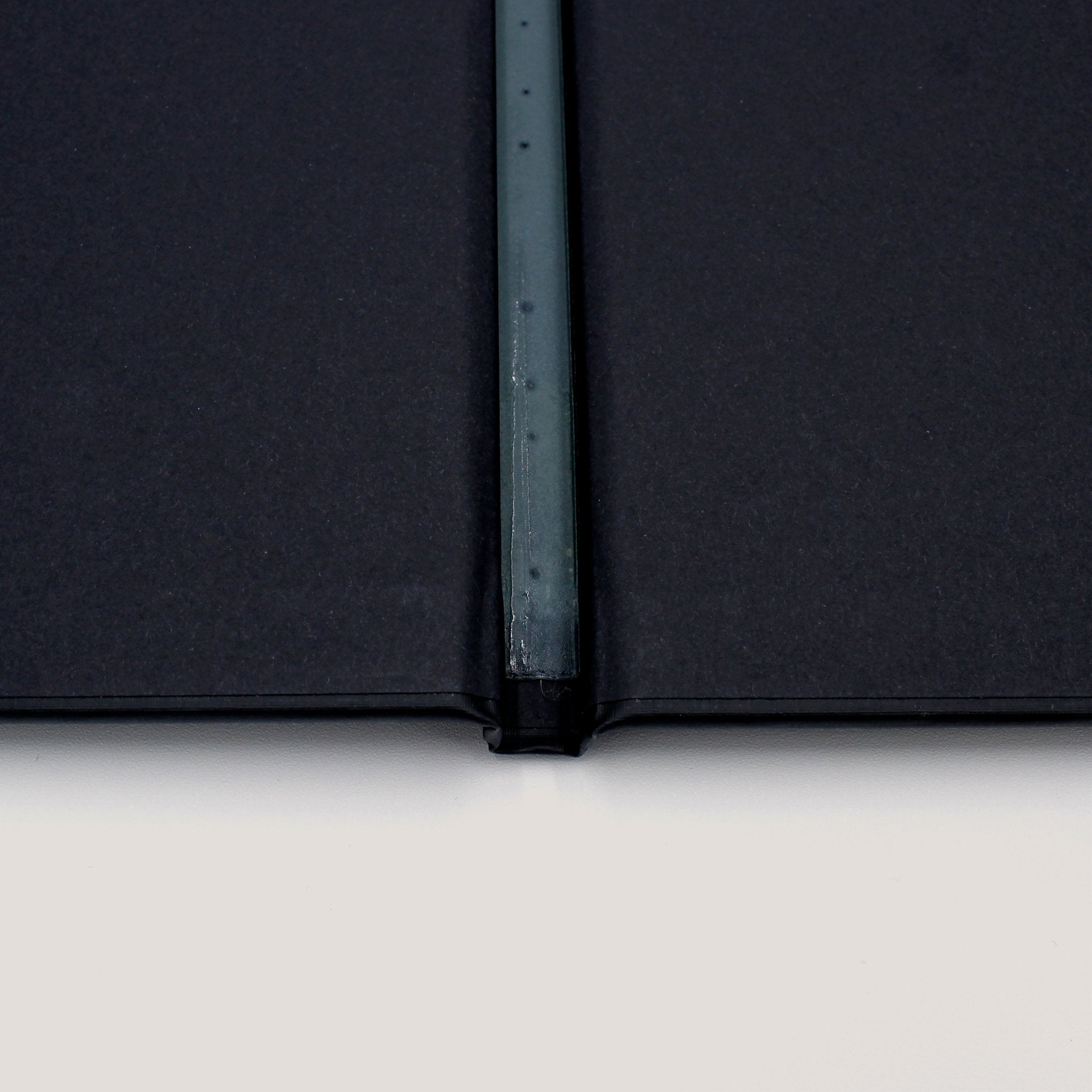 Standard 12x12in Hardcovers (10 Pack) - Peleman Industries Inc. - Black Faux Linen - 15 Sheets Max - 